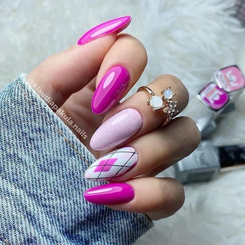 Inspirações de unhas em gel: 7 decorações que farão você se apaixonar!