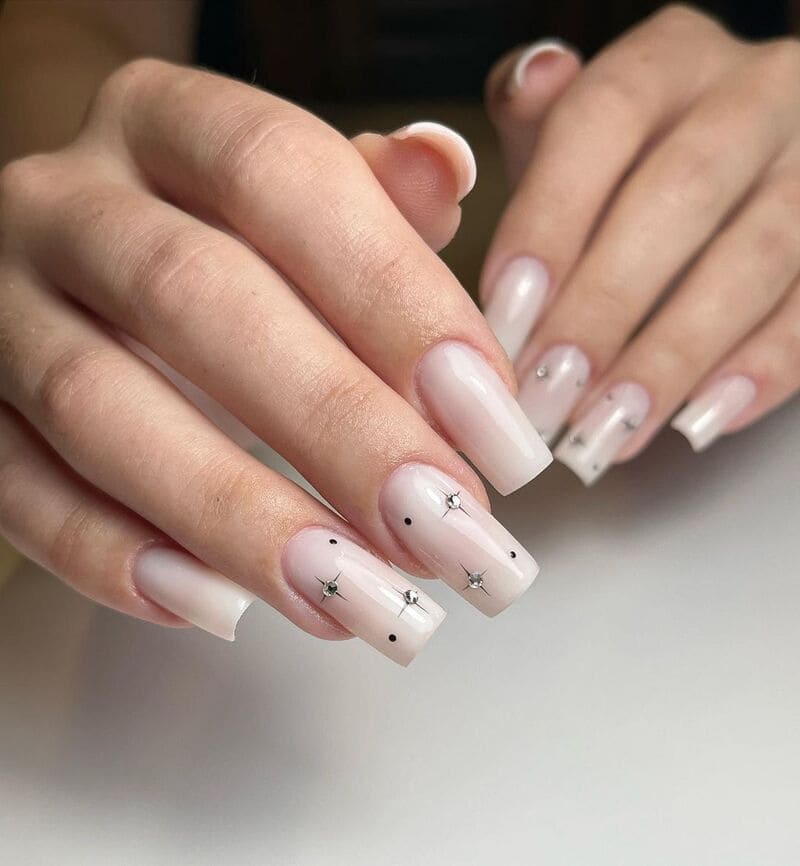 Milky nails: as unhas renda