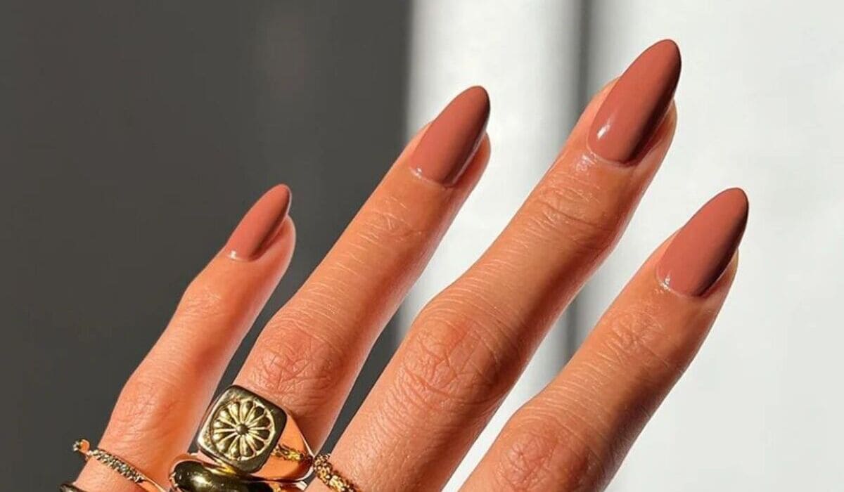 ideias de unhas elegantes tendencia no outono