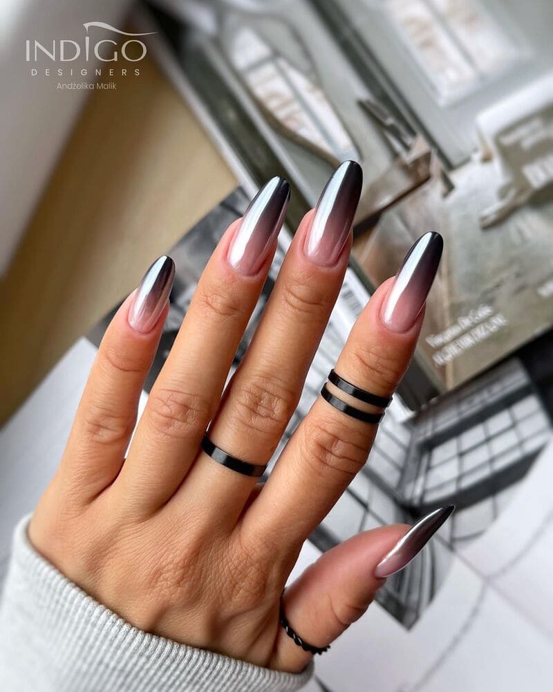 black nails 7